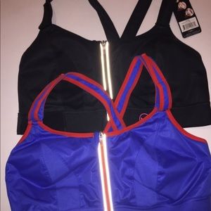 She fit sports bras x2